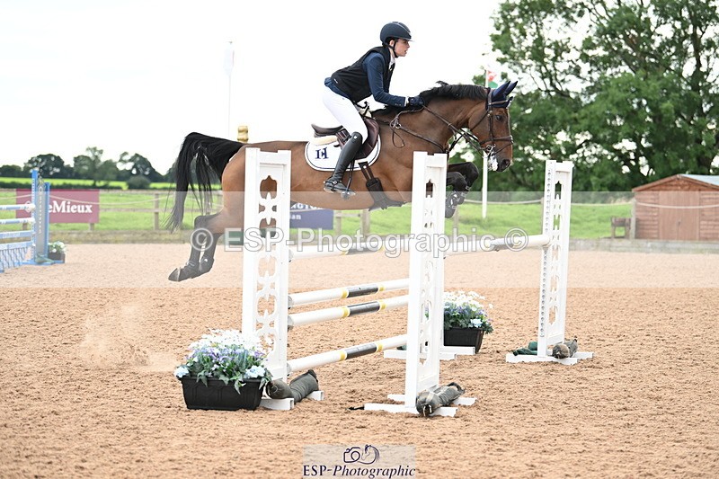 240727A-160448-06078 - Cls 16 Snr Foxhunter