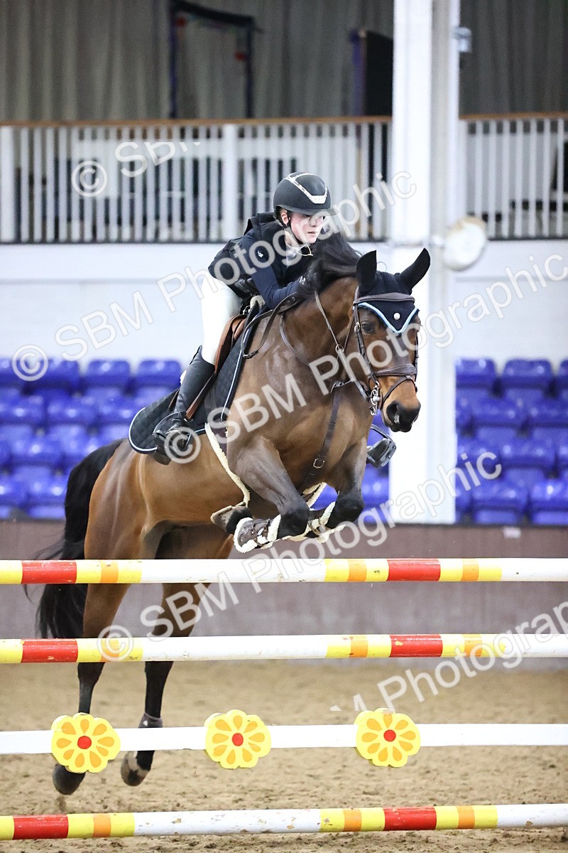 SBM_005663 - Class 17 - Senior Newcomers 1.10m