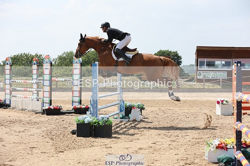 250725-143923-03391 - Cls 3 Snr Foxhunter