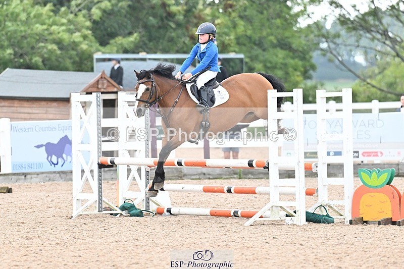 250920-122335-01116 - Cls 24+25 Club and Schools 80cm