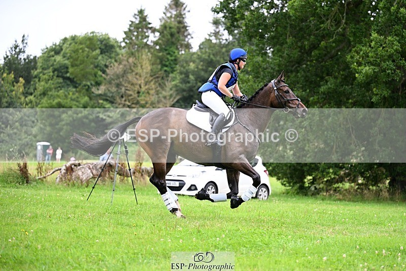 240803-105230-01139 - 008-Jodie_Coombes-TATTYGARE_LAST_DELIGHT