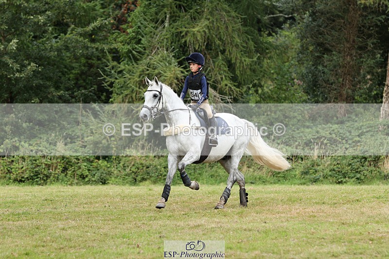 240825X-115952-32384 - 70cm XC 11.00 to 12.00