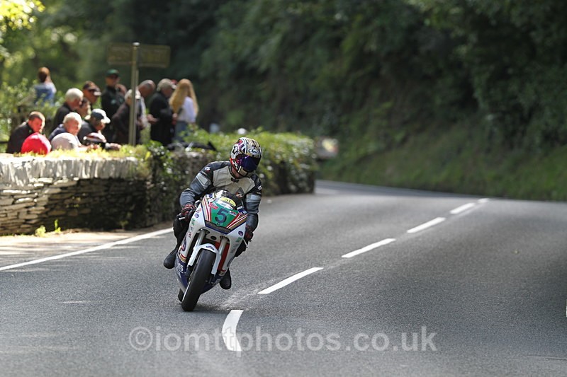 FOM_1075 - Classic TT Lap of honour