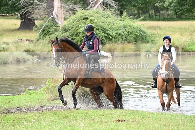 WJ7_3287 - Time at Water 12:15 to 12:50