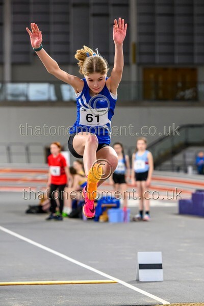 CombiMast25-915042 - Field Female