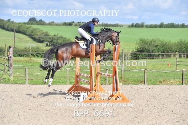 BPP_6691 - CLASS 3 Senior BritiNovice/ 90cm Open