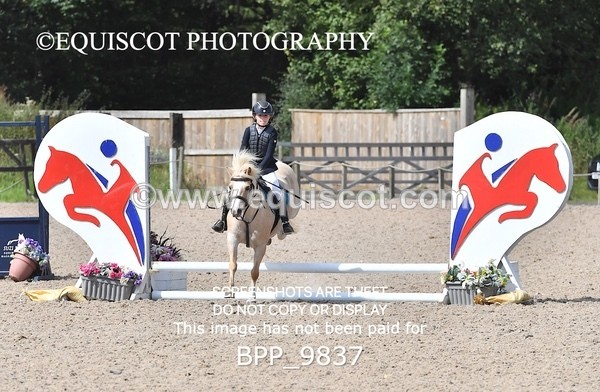BPP_9837 - CLASS 3 Derby Show Jumping 40CM