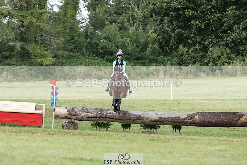 240825X-171544-37886 - 80cm XC 16.30 to 17.30