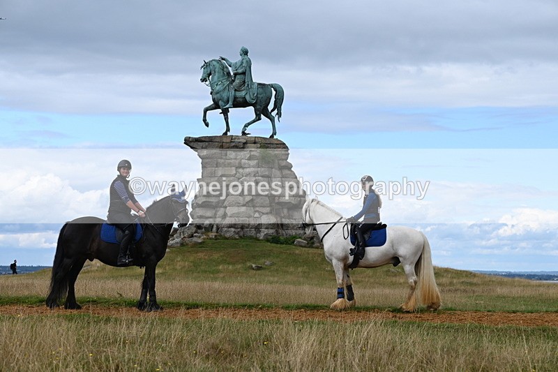DSC_8690 - Time at Statue 13:52 to 14:33