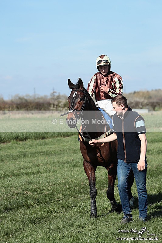 PtP 210326 164 - VWH Cirencester Races 21/03/26