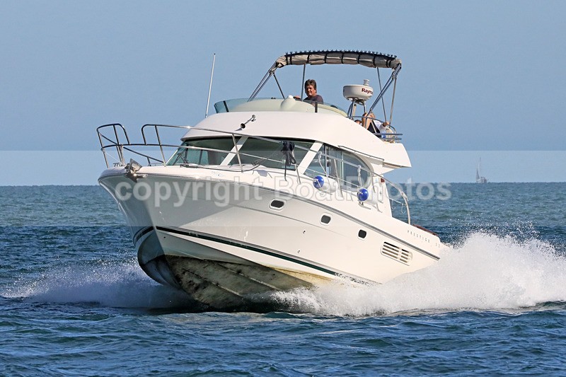 170813 SPOOKY CALM - JEANNEAU PRESTIGE 37 1Y3A5091 - Flybridge Cruisers