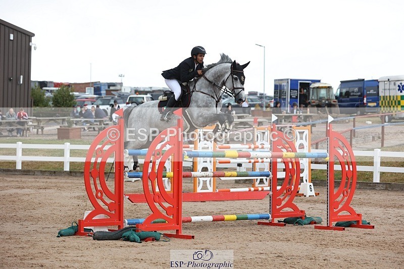 250717-135626-05674 - Cls 1, 3 Star Small Tour Start to Break