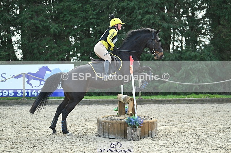 250309A-135839-01528 - Cls 03 90cm 13.50 to CW