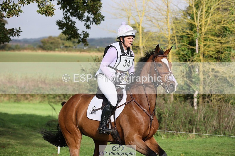 231020-110919-06719 - 034-COOLEY.PARK.MUZE-Gemma.Stevens-XC