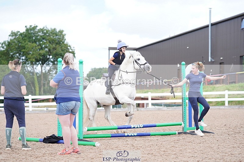 240809A-140022-01106 - Chase Me Charlie