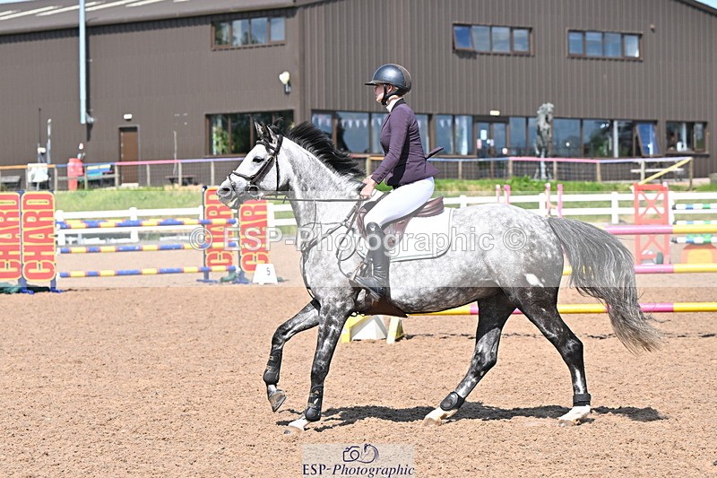 240619A-154403-00943 - Cls 5 Snr Foxhunter and 1.20m Open