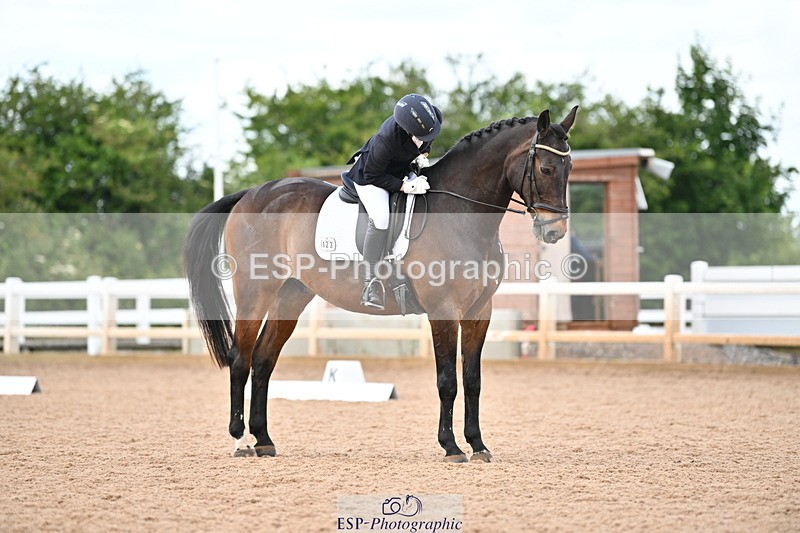 240622A-151221-12084 - Cls 6A Novice 30