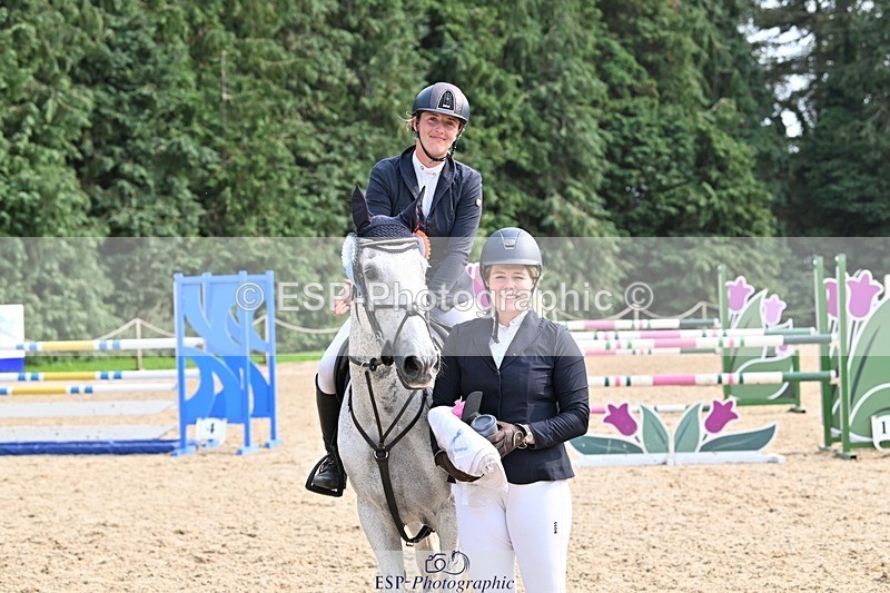 240818-154235-05282 - Cls 12A Snr Foxhunter & 1.20m Open