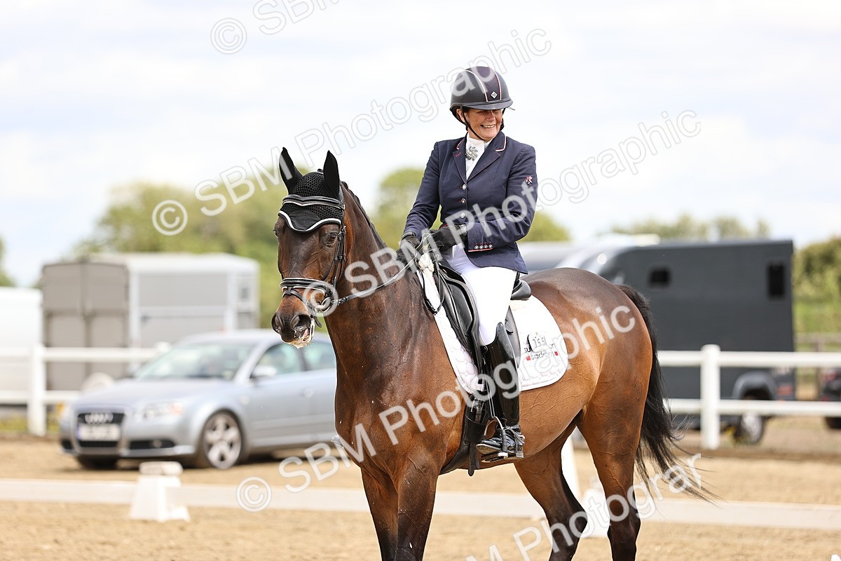 SBM_010472 - Class 8b - Medium 6 - 12.53-14.11