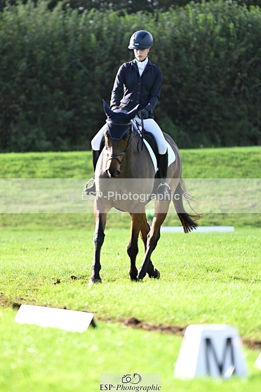 241025-113416-07163 - 548-Fenella.Redvers-DANCING.PADDE