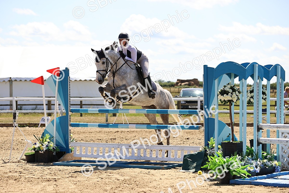 SBM_014900 - Class 15 - Senior Newcomers - 1.10m Open