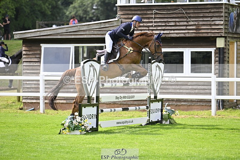 250613A-101144-00329 - Cls 1 Snr Newcomers and 1.10m Open