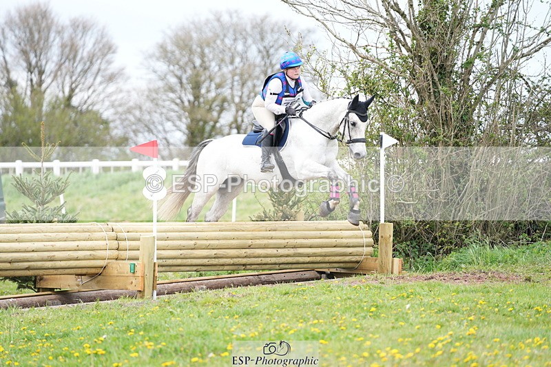 250419-141823-11450 - 753-Leonie.Willett-NICE.QUICK