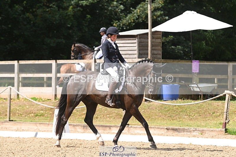 250720A-105906-09802 - 169-Caroline.Squire-Viva.Venezuela