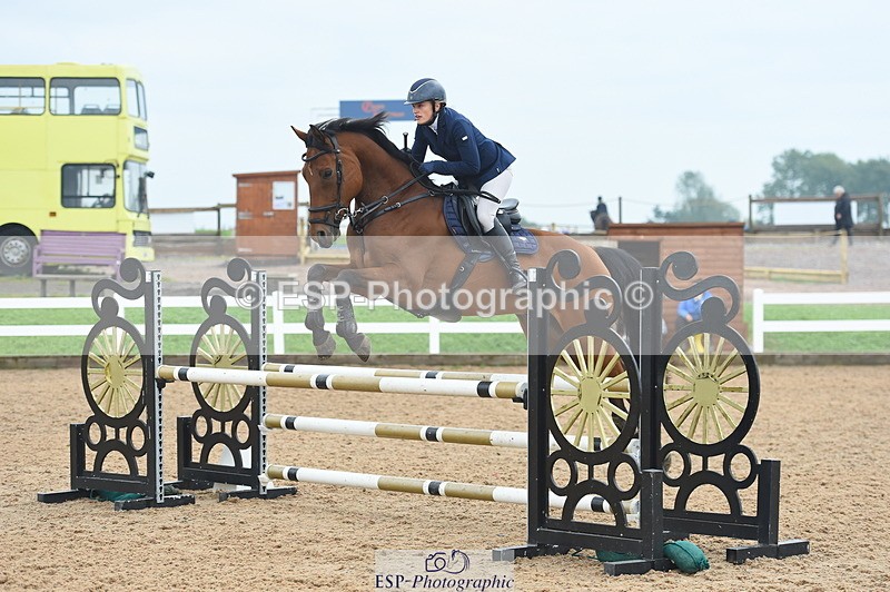 230916A-123910-04264 - Cls 23 Snr Discovery & 1m Open