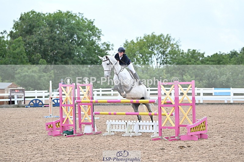 240907A-124240-01505 - Cls 9 1.10m Amateur Qualifier