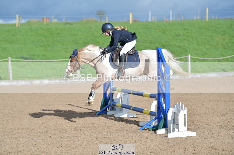 240211A-135046-03270 - Stepping Stones