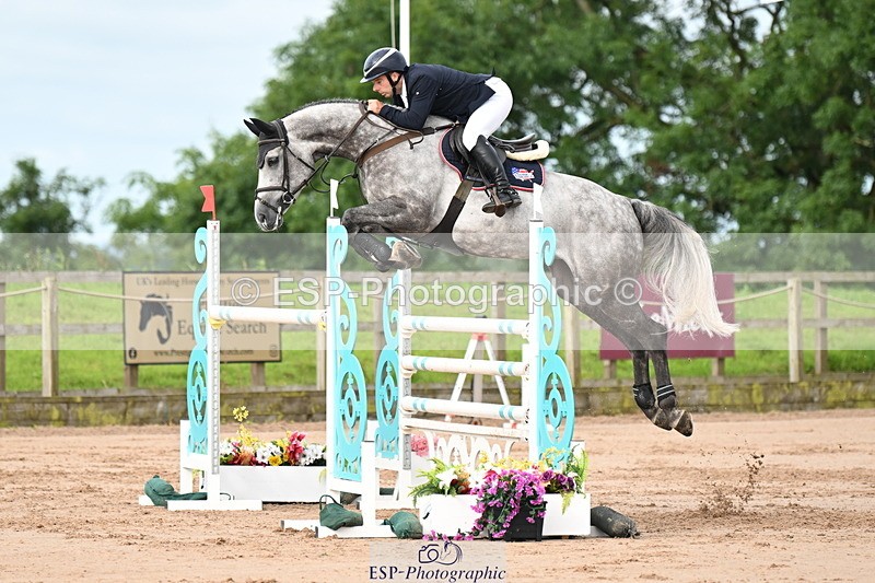 240721A-085227-16691 - Cls 20, 1 Star Gold Tour 1.35m