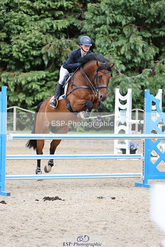 250703A-173023-06342 - Cls 10 1.05m Amateur Q and Open