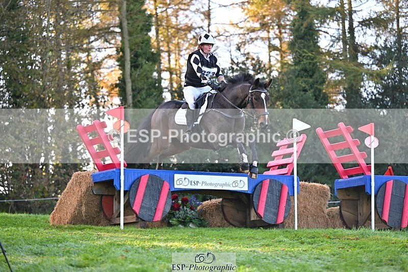 241026-101841-11148 - 323-Nicky.Blastland-FOUNDATIONS.HUSTLER