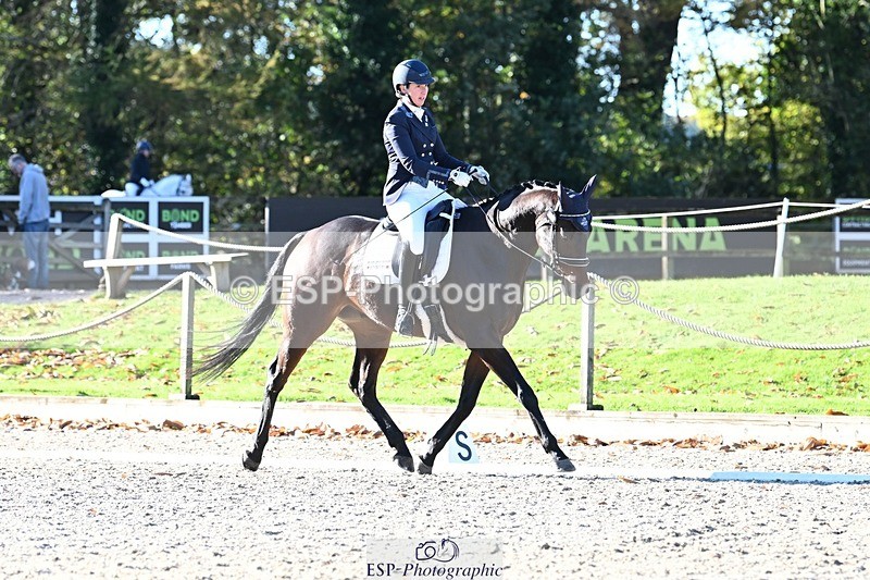 231110-105911-00266 - Cls 2 Prelim 17(a)Q