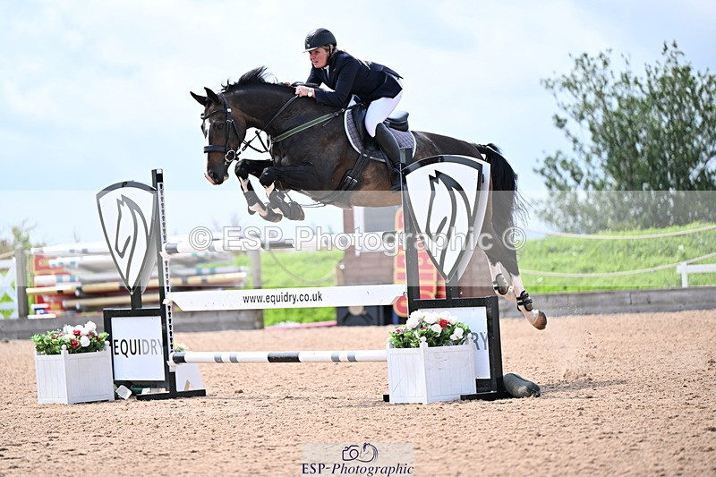 240726A-141103-01819 - Cls 4 Snr 1.20m Open