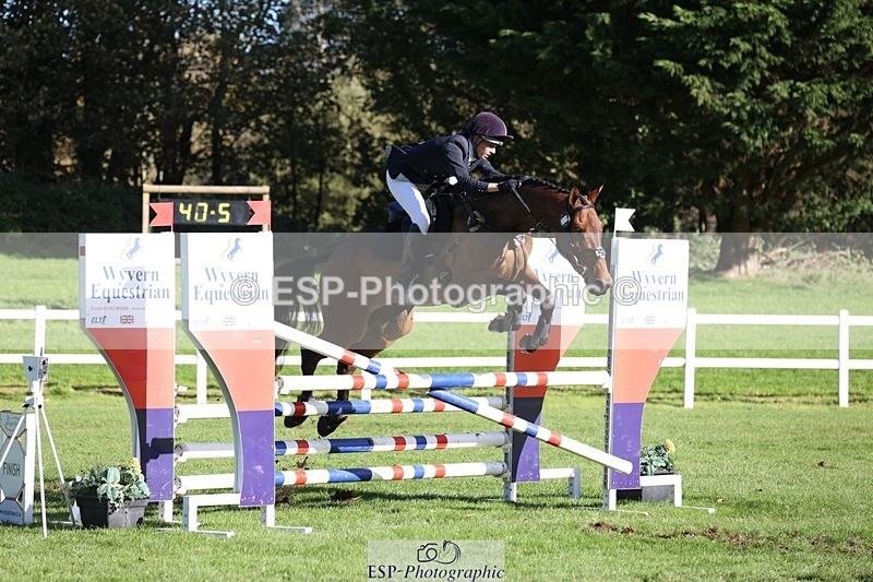 231022-111211-25022 - 617-MR.MISCHIEVOUS-Megan.Brown-TrotUp+SJ