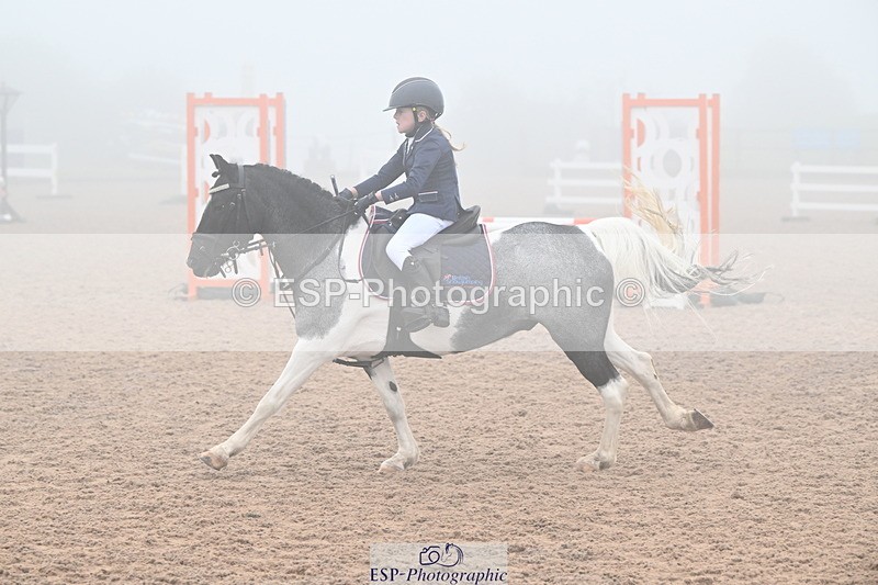 240907A-093116-00134 - Cls 1 Pony Intro 70cm