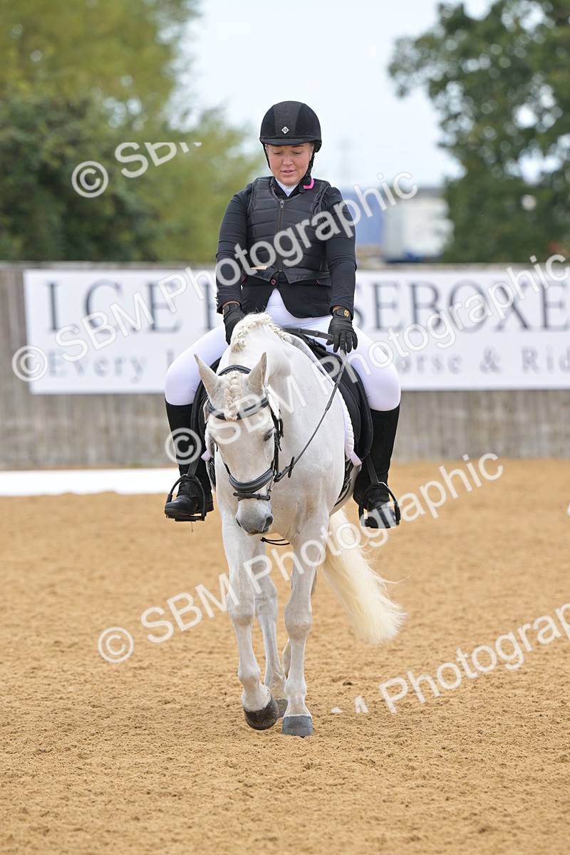SBM_03831 - D2 - Small Tour Championship Intro 2