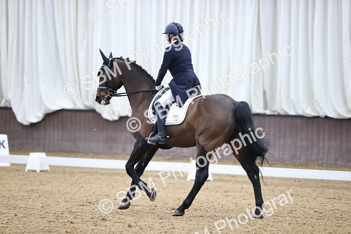 SBM_001350 - Class 21 -23 - FEI INT1-GP-Junior-Junior fsm
