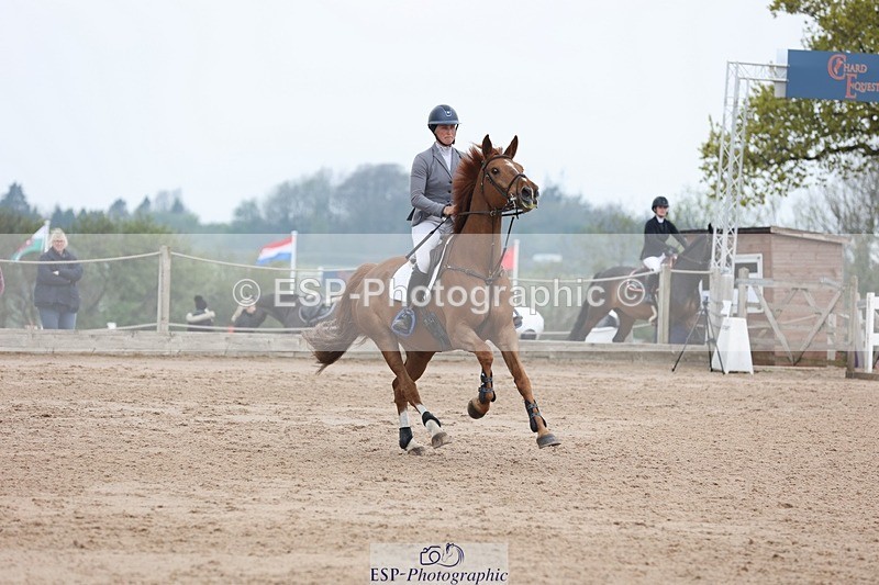 250424-125820-05665 - Cls 1 - 2 Star Small Tour