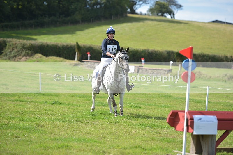 RAY_8438 - Class 1: Trebudannon Open: Red Table
