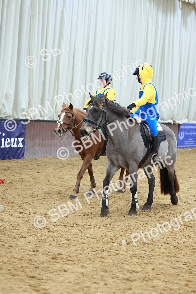 SBM_002900 - Class 4 - Pairs