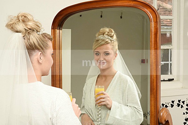 Si  Robyn Wedding 3 120 - Wedding Picture Samples