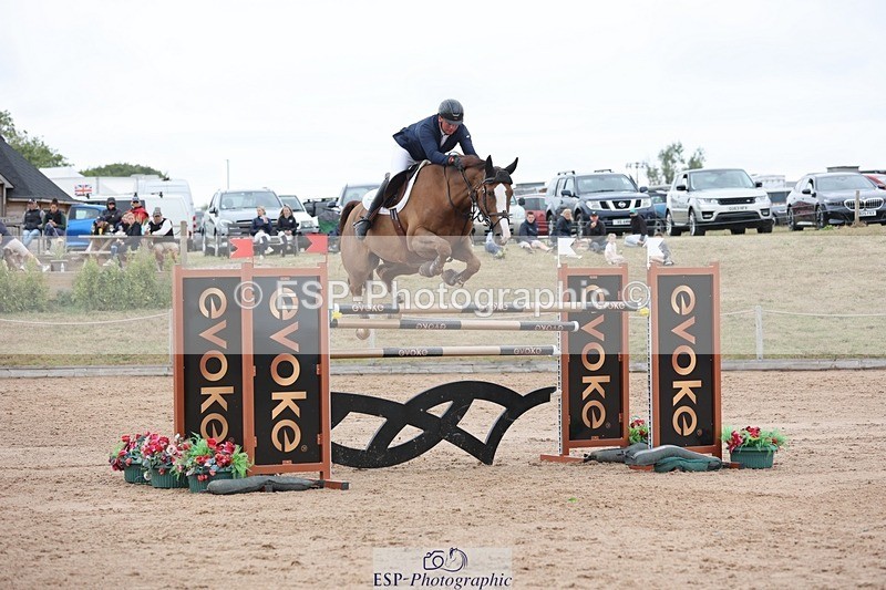 250719-182605-17958 - Cls 7, 3 Star Big Tour Break to End