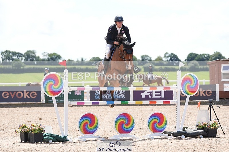 250720-140232-20691 - Cls 32, 1 Star 6yr old Final