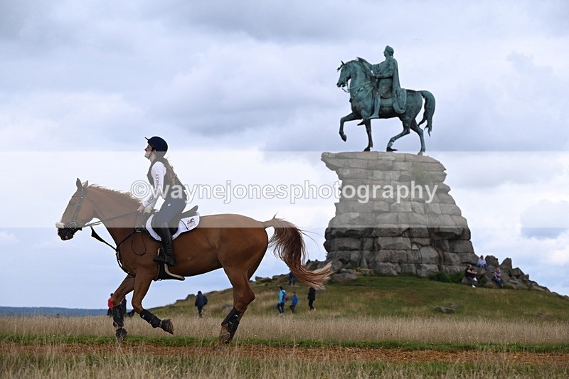 DSC_7357 - Time at Statue 13:16 to 13:52