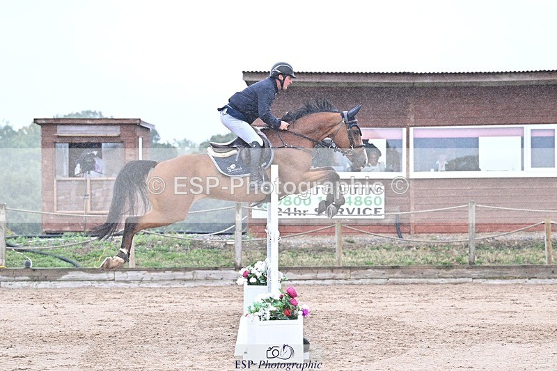 250731-100614-00296 - Cls 02 Snr Fox 1st Rnd