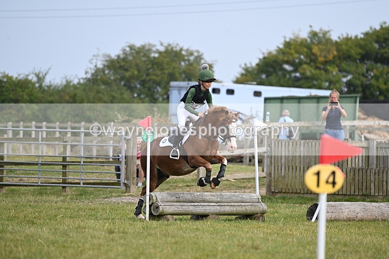 WJ6_1640 - 60cm XC Time 13:22 to 13:53