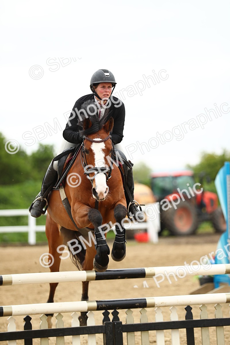SBM_000621 - Class 2 - Senior British Novice 90cm